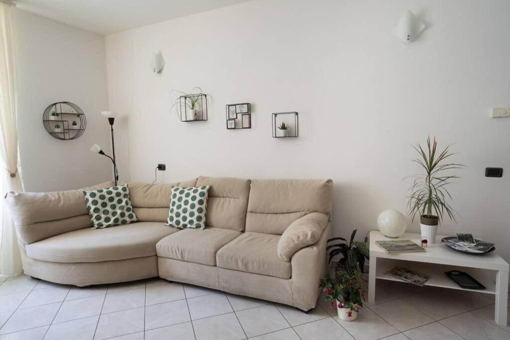Appartamento La casa di Anna Côme Esterno foto